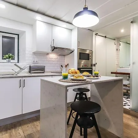 Portucale ! Bairro Alto Loft *